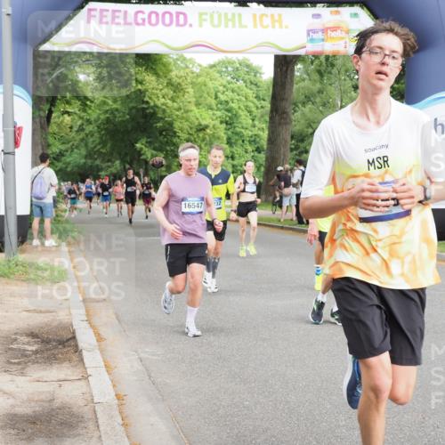 29.06.2025 - hella hamburg halbmarathon MichiJ http://msf.ph/oto/8279006 29.06.2025 10:31:55 Zwischen KM18-KM19 3109, 11469, 11778, 14667, 14798, 14849, 15862, 15932, 16105, 16301, 16314, 16547, 16677, 16997 meine-sportfotos.de