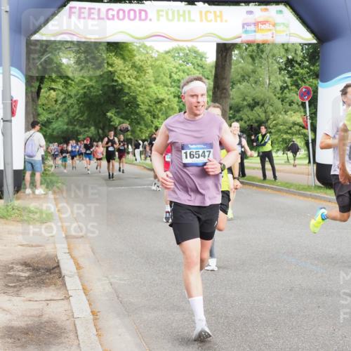 29.06.2025 - hella hamburg halbmarathon MichiJ http://msf.ph/oto/8279111 29.06.2025 10:31:56 Zwischen KM18-KM19 3109, 11469, 11778, 14667, 14798, 14849, 14861, 15862, 15932, 16105, 16301, 16314, 16547, 16677, 16997, 18775 meine-sportfotos.de