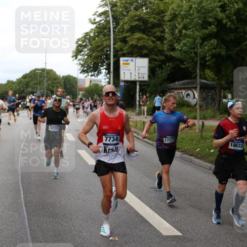 29.06.2025 - hella hamburg halbmarathon Yannick Fuchs http://msf.ph/oto/8279139 29.06.2025 10:37:21 20KM 1353, 1675, 1735, 2653, 4229, 4235, 5011, 5124, 5477, 7035, 7734, 9364, 9371, 9534, 9833, 11177, 11907, 12839, 13746, 14226, 14447, 14560, 14813, 15255, 15297, 15301, 15328, 15535, 15851, 15921, 16333, 16677, 17177, 17733, 17911, 18004, 18275, 18304, 18632, 18659, 18680, 18987 meine-sportfotos.de