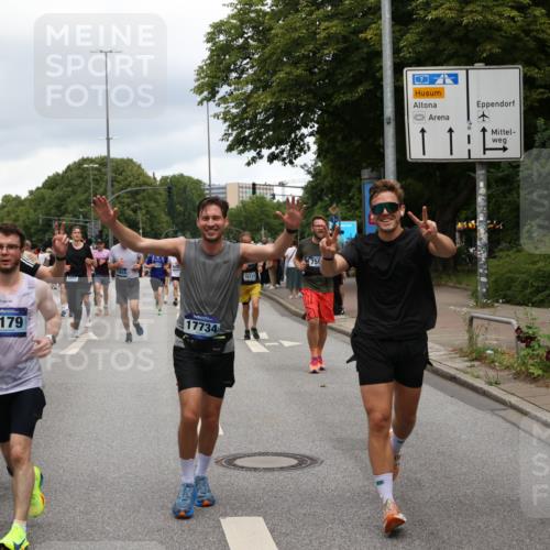 29.06.2025 - hella hamburg halbmarathon Yannick Fuchs http://msf.ph/oto/8279595 29.06.2025 10:49:39 20KM 1179, 1193, 1834, 2612, 3037, 3058, 3668, 4249, 4951, 5643, 5672, 6569, 6591, 6924, 7147, 7221, 7594, 7976, 8255, 8573, 8691, 9361, 9562, 10582, 11039, 11231, 12196, 12545, 13234, 13236, 13470, 13474, 14365, 15184, 15300, 15484, 15584, 15818, 15884, 16176, 16213, 16401, 16521, 16786, 17133, 17259, 17615, 17640, 17642, 17734, 17940, 18064, 18212, 18290, 18340, 18495, 18741, 18746, 18835, 19047, 19120, 19152 meine-sportfotos.de