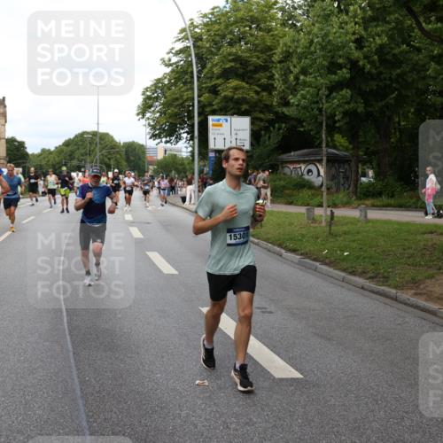 29.06.2025 - hella hamburg halbmarathon Yannick Fuchs http://msf.ph/oto/8279601 29.06.2025 10:37:23 20KM 1353, 1675, 1735, 2653, 4229, 4235, 5011, 5124, 5477, 7035, 7734, 9364, 9371, 9534, 9833, 10251, 11177, 11907, 12839, 13746, 13807, 14226, 14447, 14560, 14813, 15255, 15297, 15301, 15328, 15535, 15706, 15851, 15921, 16333, 16677, 17177, 17733, 17911, 18004, 18274, 18275, 18304, 18632, 18659, 18680, 18987 meine-sportfotos.de