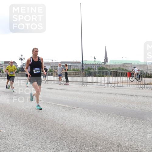 29.06.2025 - hella hamburg halbmarathon Lena Gebhardt http://msf.ph/oto/8279758 29.06.2025 10:35:14 Lombardsbrücke 13539, 4564, 1284, 1497, 1717, 1821, 1849, 2001, 2198, 2355, 2376, 2751, 3409, 3828, 3958, 4333, 4564, 4703, 4704, 4884, 4965, 5027, 5240, 5531, 5793, 6029, 6189, 6310, 6335, 6365, 6379, 6397, 6471, 6746, 6803, 6859, 7020, 7267, 7299, 7927, 8249, 8296, 8369, 8567, 8793, 9248, 9470, 10358, 10393, 10464, 10531, 10565, 10606, 11122, 11233, 11320, 11359, 11565, 11646, 11838, 11839, 11886, 12019, 12062, 12236, 12326, 12382, 12764 meine-sportfotos.de