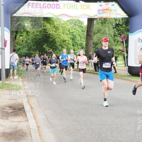 29.06.2025 - hella hamburg halbmarathon MichiJ http://msf.ph/oto/8279884 29.06.2025 10:32:04 Zwischen KM18-KM19 3124, 6490, 6705, 7451, 9043, 13746, 14385, 14861, 18775 meine-sportfotos.de