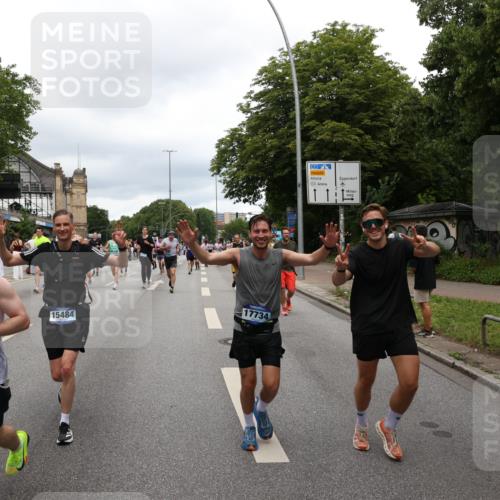 29.06.2025 - hella hamburg halbmarathon Yannick Fuchs http://msf.ph/oto/8280025 29.06.2025 10:49:40 20KM 1179, 1193, 1834, 2612, 3058, 3668, 4951, 5643, 5672, 6569, 6591, 6924, 7147, 7594, 7976, 8255, 8573, 8691, 9361, 9562, 10582, 11039, 12196, 12545, 13234, 13236, 13470, 13474, 14365, 15184, 15300, 15484, 15584, 15818, 15884, 16176, 16213, 16375, 16401, 16521, 16786, 17133, 17259, 17615, 17640, 17642, 17734, 17940, 18064, 18212, 18290, 18325, 18340, 18495, 18741, 18746, 18835, 19120, 19152 meine-sportfotos.de