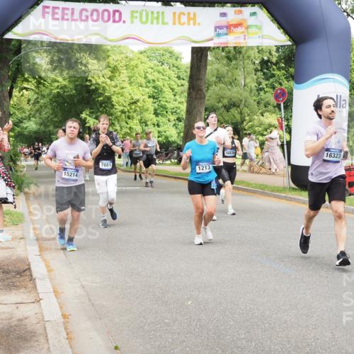 29.06.2025 - hella hamburg halbmarathon MichiJ http://msf.ph/oto/8280097 29.06.2025 10:57:39 Zwischen KM18-KM19 1213, 2110, 4007, 7881, 8055, 14679, 15214, 15531, 16323, 16938 meine-sportfotos.de