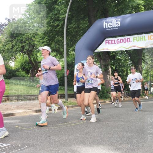 29.06.2025 - hella hamburg halbmarathon KatJ http://msf.ph/oto/8280195 29.06.2025 10:40:43 Zwischen KM18-KM19 1267, 3334, 5077, 6723, 7509, 7918, 8335 meine-sportfotos.de