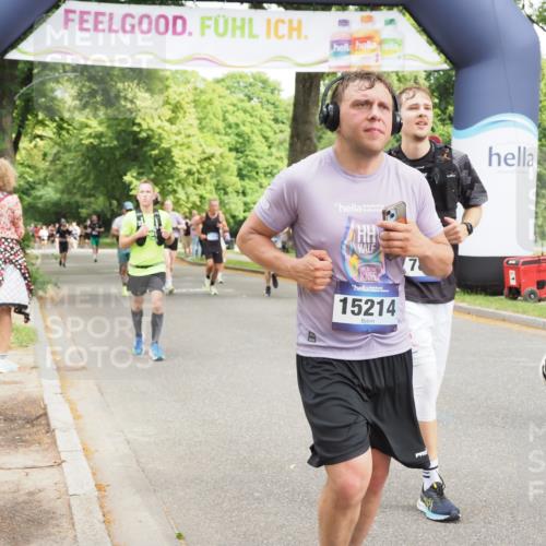 29.06.2025 - hella hamburg halbmarathon MichiJ http://msf.ph/oto/8280399 29.06.2025 10:57:42 Zwischen KM18-KM19 1213, 4007, 7346, 7881, 8055, 14679, 15214, 16323, 16938 meine-sportfotos.de