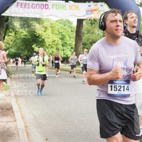29.06.2025 - hella hamburg halbmarathon MichiJ http://msf.ph/oto/8280456 29.06.2025 10:57:42 Zwischen KM18-KM19 1213, 4007, 7346, 7881, 8055, 14679, 15214, 16323, 16938 meine-sportfotos.de