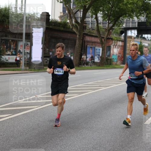 29.06.2025 - hella hamburg halbmarathon Yannick Fuchs http://msf.ph/oto/8280508 29.06.2025 10:37:26 20KM 1353, 1675, 1735, 2653, 4229, 4318, 5011, 5124, 5477, 9364, 9371, 9534, 10099, 10251, 11177, 11907, 12723, 12839, 13746, 13807, 14226, 14447, 14560, 14813, 15255, 15297, 15301, 15328, 15535, 15706, 15851, 15921, 16333, 16677, 17733, 17911, 18004, 18274, 18275, 18304, 18659, 18680, 18987, 19009 meine-sportfotos.de