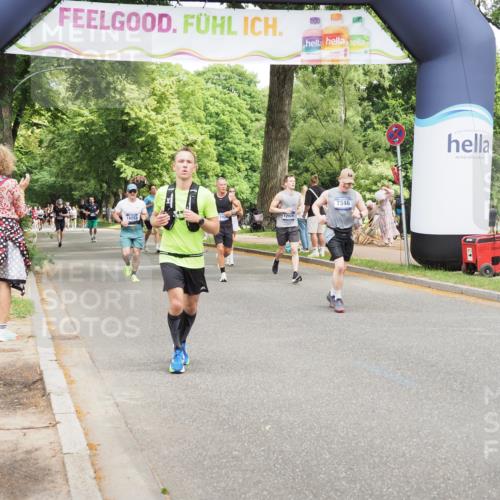 29.06.2025 - hella hamburg halbmarathon MichiJ http://msf.ph/oto/8280537 29.06.2025 10:57:42 Zwischen KM18-KM19 1213, 4007, 7346, 7881, 8055, 14679, 15214, 16323, 16938 meine-sportfotos.de