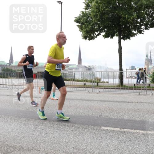 29.06.2025 - hella hamburg halbmarathon Lena Gebhardt http://msf.ph/oto/8280589 29.06.2025 10:35:17 Lombardsbrücke 17690, 5027, 1284, 1497, 1717, 1786, 1821, 1849, 2001, 2198, 2355, 2376, 2751, 3409, 3828, 3958, 4333, 4564, 4703, 4704, 4884, 4965, 5027, 5240, 5531, 5793, 6029, 6189, 6310, 6335, 6365, 6379, 6381, 6397, 6471, 6746, 6803, 6859, 7267, 7299, 7927, 8249, 8296, 8369, 8567, 8793, 9248, 9470, 10358, 10393, 10464, 10531, 10565, 10606, 11233, 11320, 11359, 11565, 11646, 11838, 11839, 11886, 12019, 12062, 12236, 12326, 12764 meine-sportfotos.de