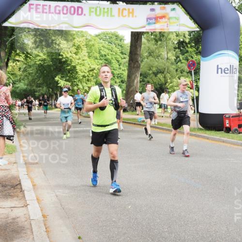 29.06.2025 - hella hamburg halbmarathon MichiJ http://msf.ph/oto/8280592 29.06.2025 10:57:43 Zwischen KM18-KM19 1213, 4007, 7346, 7881, 8001, 8055, 12928, 14679, 15214, 16323, 16938 meine-sportfotos.de