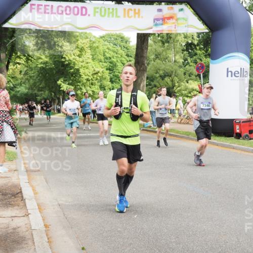 29.06.2025 - hella hamburg halbmarathon MichiJ http://msf.ph/oto/8280628 29.06.2025 10:57:43 Zwischen KM18-KM19 1213, 4007, 7346, 7881, 8001, 8055, 12928, 14679, 15214, 16323, 16938 meine-sportfotos.de