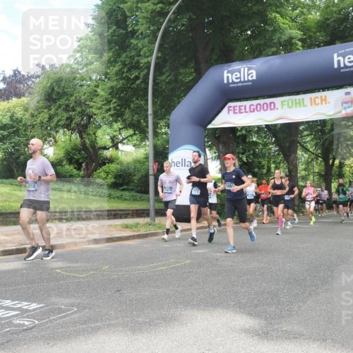 29.06.2025 - hella hamburg halbmarathon KatJ http://msf.ph/oto/8280871 29.06.2025 10:40:47 Zwischen KM18-KM19 1267, 2058, 2771, 5077, 7509, 8335 meine-sportfotos.de
