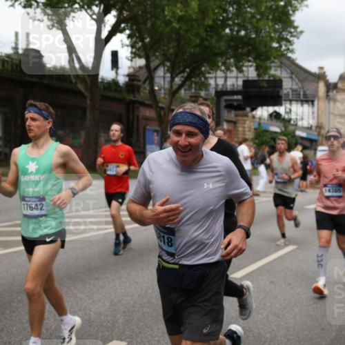 29.06.2025 - hella hamburg halbmarathon Yannick Fuchs http://msf.ph/oto/8280932 29.06.2025 10:49:44 20KM 1179, 1180, 1193, 1834, 2612, 2982, 3058, 3668, 4951, 5643, 5672, 6569, 6591, 6924, 7594, 7742, 7976, 8255, 8573, 8639, 8863, 9361, 9562, 11039, 11309, 12196, 12515, 12545, 13474, 14365, 15184, 15484, 15584, 15818, 15884, 16176, 16375, 16401, 16521, 16786, 17133, 17259, 17615, 17640, 17642, 17734, 18064, 18125, 18212, 18325, 18340, 18495, 18741, 18746, 18835, 19120, 19152 meine-sportfotos.de