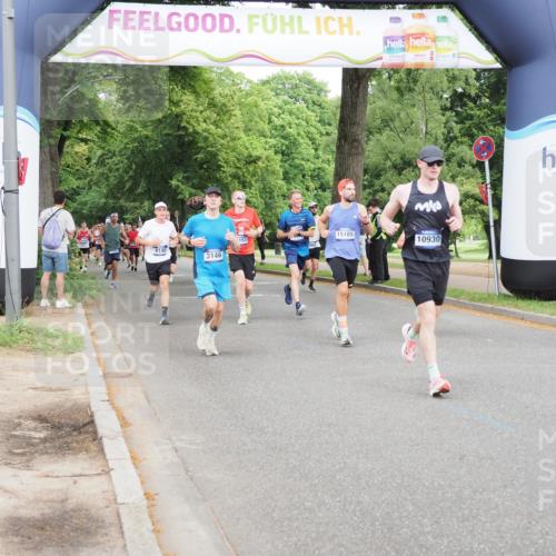 29.06.2025 - hella hamburg halbmarathon MichiJ http://msf.ph/oto/8281170 29.06.2025 10:32:09 Zwischen KM18-KM19 5275, 6490, 6705, 7451, 9081, 10930, 11153, 11346, 12438, 13398, 13746, 14690, 15185, 18868 meine-sportfotos.de
