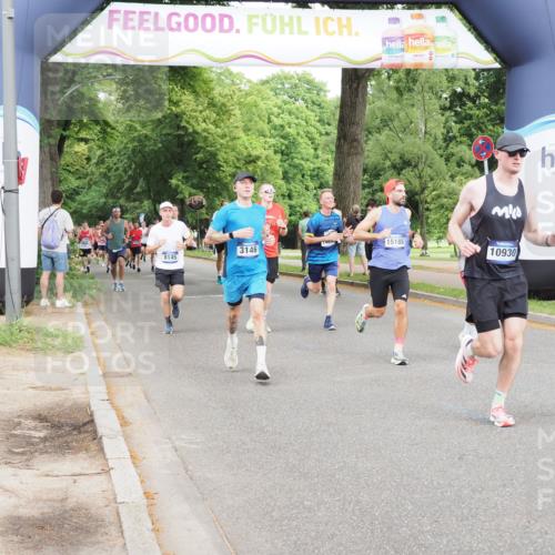 29.06.2025 - hella hamburg halbmarathon MichiJ http://msf.ph/oto/8281188 29.06.2025 10:32:09 Zwischen KM18-KM19 5275, 6490, 6705, 7451, 9081, 10930, 11153, 11346, 12438, 13398, 13746, 14690, 15185, 18868 meine-sportfotos.de