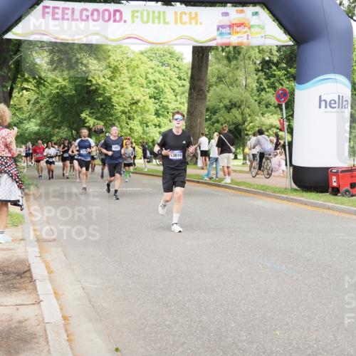 29.06.2025 - hella hamburg halbmarathon MichiJ http://msf.ph/oto/8281374 29.06.2025 10:57:57 Zwischen KM18-KM19 6166, 9280, 10775 meine-sportfotos.de