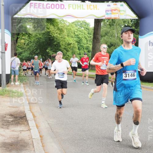 29.06.2025 - hella hamburg halbmarathon MichiJ http://msf.ph/oto/8281423 29.06.2025 10:32:11 Zwischen KM18-KM19 1558, 3146, 5275, 6490, 7451, 7508, 8145, 8900, 9081, 10930, 11153, 11346, 12438, 13398, 14690, 15185, 18868 meine-sportfotos.de