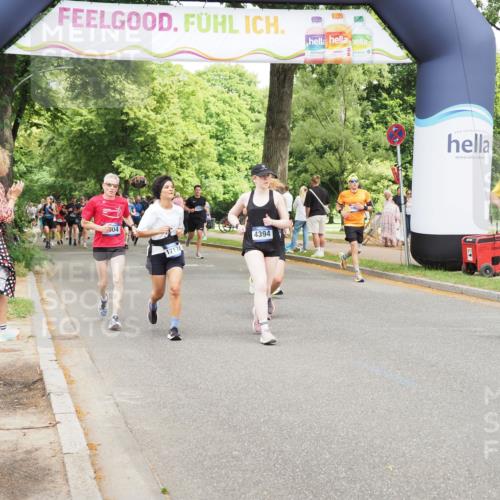 29.06.2025 - hella hamburg halbmarathon MichiJ http://msf.ph/oto/8281866 29.06.2025 10:58:04 Zwischen KM18-KM19 1893, 2904, 3176, 4394, 7462, 8854, 10283, 10610, 13610, 15085, 16456, 17174 meine-sportfotos.de