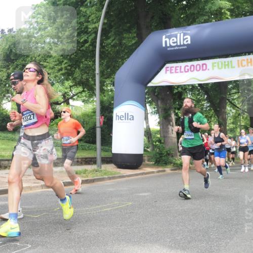 29.06.2025 - hella hamburg halbmarathon KatJ http://msf.ph/oto/8281906 29.06.2025 10:40:50 Zwischen KM18-KM19 1267, 2058, 2099, 2771, 6762, 7478, 7509 meine-sportfotos.de