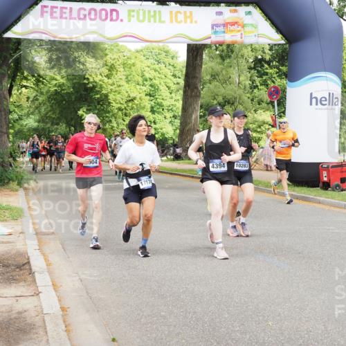 29.06.2025 - hella hamburg halbmarathon MichiJ http://msf.ph/oto/8281939 29.06.2025 10:58:05 Zwischen KM18-KM19 1893, 2904, 3176, 4394, 7462, 8854, 10283, 10610, 13610, 15085, 16456, 16709, 17174 meine-sportfotos.de
