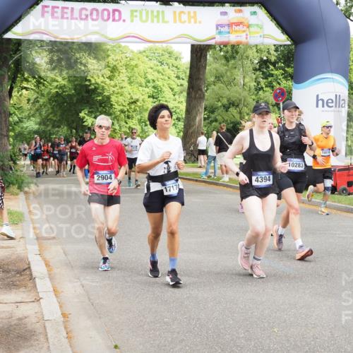 29.06.2025 - hella hamburg halbmarathon MichiJ http://msf.ph/oto/8281994 29.06.2025 10:58:05 Zwischen KM18-KM19 1893, 2904, 3176, 4394, 7462, 8854, 10283, 10610, 13610, 15085, 16456, 16709, 17174 meine-sportfotos.de