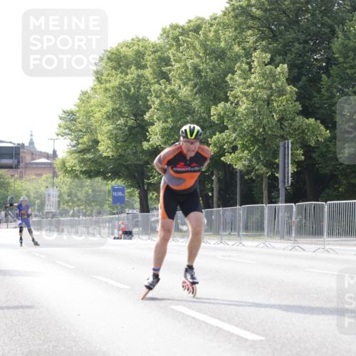 29.06.2025 - hella hamburg halbmarathon Jannik Wohlers http://msf.ph/oto/8282048 29.06.2025 08:52:53 Lombardsbrücke  meine-sportfotos.de