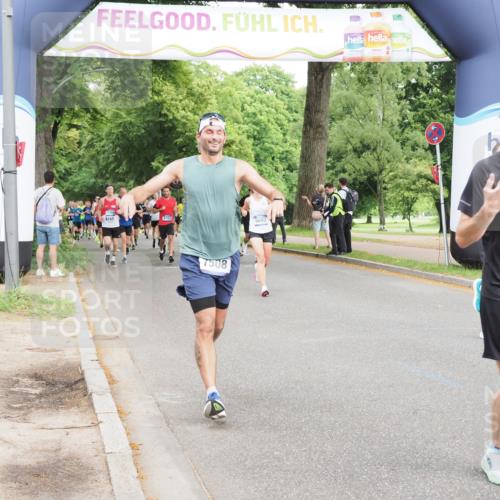 29.06.2025 - hella hamburg halbmarathon MichiJ http://msf.ph/oto/8282119 29.06.2025 10:32:14 Zwischen KM18-KM19 1558, 3146, 4991, 5692, 7508, 8145, 8900, 9081, 10930, 11153, 11346, 12438, 13348, 14690, 15185 meine-sportfotos.de
