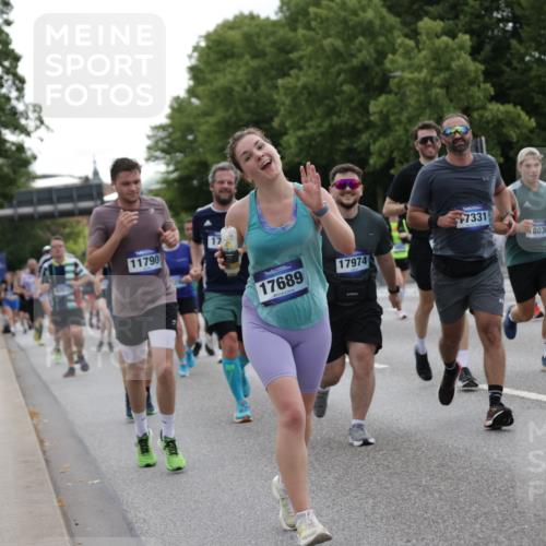 29.06.2025 - hella hamburg halbmarathon Jannik Wohlers http://msf.ph/oto/8282139 29.06.2025 10:35:09 Lombardsbrücke 1730, 1786, 1821, 2001, 2425, 2787, 4333, 4703, 4704, 4965, 5147, 5240, 5793, 6365, 6381, 6746, 6859, 6867, 7382, 8249, 8567, 9342, 9470, 9803, 9806, 10393, 10565, 10652, 11838, 11839, 12026, 12326, 12851, 13240, 13505, 13805, 13899, 14402, 14684, 15032, 16690, 16710, 17289, 17331, 17689, 17868, 17883, 17935, 17974, 17996, 17998, 18036, 18269, 18292, 18361, 18912 meine-sportfotos.de
