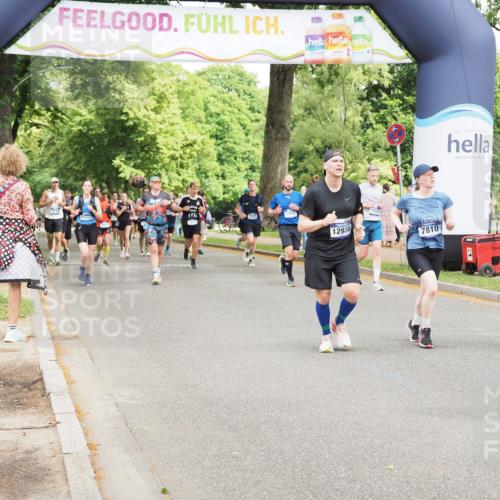 29.06.2025 - hella hamburg halbmarathon MichiJ http://msf.ph/oto/8282175 29.06.2025 10:58:10 Zwischen KM18-KM19 1020, 2904, 7809, 7810, 8854, 10283, 10610, 12938, 15570, 16456, 16709, 17174, 19035 meine-sportfotos.de