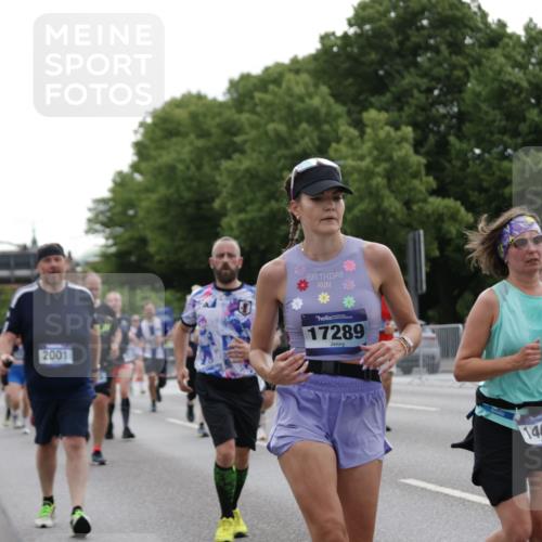 29.06.2025 - hella hamburg halbmarathon Jannik Wohlers http://msf.ph/oto/8282190 29.06.2025 10:35:17 Lombardsbrücke 1108, 1336, 1730, 1786, 2001, 2352, 2425, 2787, 2811, 3243, 4333, 4902, 4965, 5147, 5240, 6021, 6381, 6746, 6867, 7304, 7382, 8333, 9342, 9470, 9803, 9806, 9819, 10119, 10567, 10652, 12026, 12097, 12408, 12851, 12869, 13240, 13318, 13505, 13899, 14402, 14684, 15032, 16487, 17289, 17331, 17689, 17817, 17868, 17883, 17974, 17996, 17998, 18036, 18292, 18361, 18524, 18570, 18688 meine-sportfotos.de