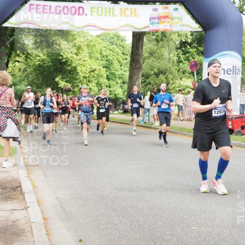 29.06.2025 - hella hamburg halbmarathon MichiJ http://msf.ph/oto/8282218 29.06.2025 10:58:11 Zwischen KM18-KM19 1020, 1051, 7809, 7810, 8854, 10283, 10610, 12938, 15570, 16709, 19035 meine-sportfotos.de
