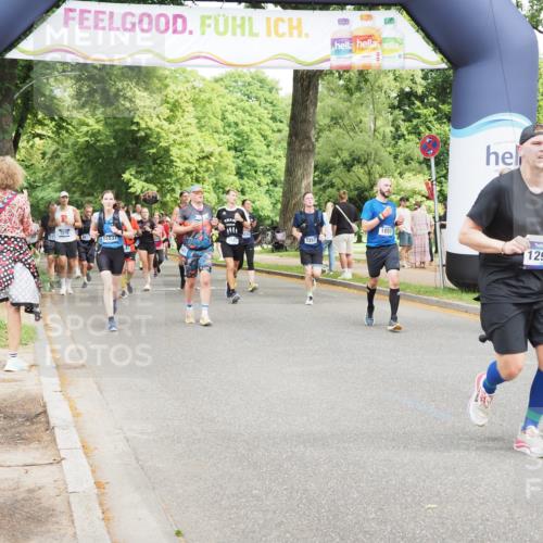 29.06.2025 - hella hamburg halbmarathon MichiJ http://msf.ph/oto/8282249 29.06.2025 10:58:11 Zwischen KM18-KM19 1020, 1051, 7809, 7810, 8854, 10283, 10610, 12938, 15570, 16709, 19035 meine-sportfotos.de
