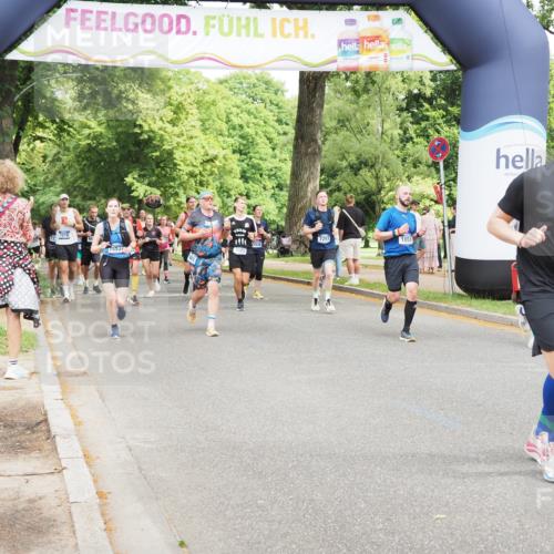 29.06.2025 - hella hamburg halbmarathon MichiJ http://msf.ph/oto/8282262 29.06.2025 10:58:11 Zwischen KM18-KM19 1020, 1051, 7809, 7810, 8854, 10283, 10610, 12938, 15570, 16709, 19035 meine-sportfotos.de