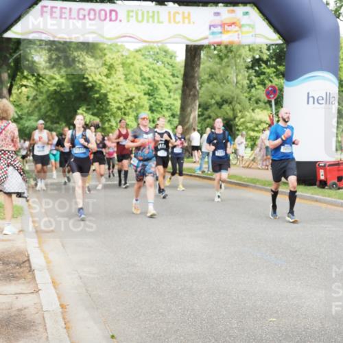 29.06.2025 - hella hamburg halbmarathon MichiJ http://msf.ph/oto/8282342 29.06.2025 10:58:12 Zwischen KM18-KM19 1020, 1051, 3020, 7257, 7809, 7810, 8854, 10610, 12938, 15570, 16709, 19035 meine-sportfotos.de