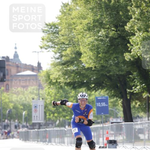 29.06.2025 - hella hamburg halbmarathon Jannik Wohlers http://msf.ph/oto/8282429 29.06.2025 08:52:56 Lombardsbrücke  meine-sportfotos.de