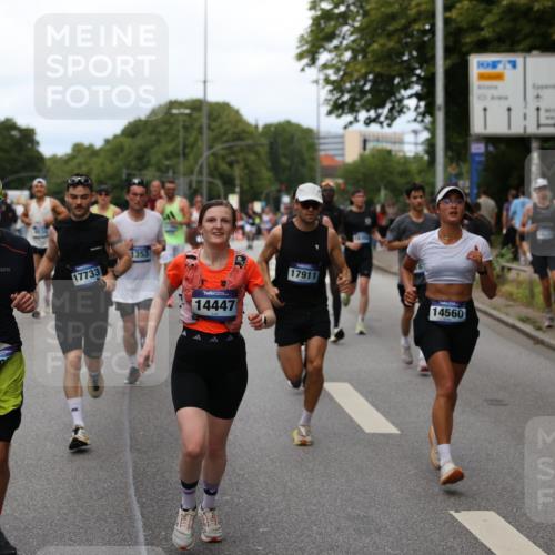29.06.2025 - hella hamburg halbmarathon Yannick Fuchs http://msf.ph/oto/8282527 29.06.2025 10:37:29 20KM 1353, 1675, 1735, 2653, 4229, 4318, 5011, 5124, 5477, 7026, 7508, 9364, 9371, 9534, 10099, 10251, 11177, 12153, 12723, 12839, 13746, 13807, 14201, 14226, 14447, 14484, 14560, 14813, 14849, 15255, 15328, 15535, 15706, 15851, 15921, 16333, 17733, 17911, 18004, 18274, 18275, 18304, 18449, 18659, 18987, 19009, 19229 meine-sportfotos.de