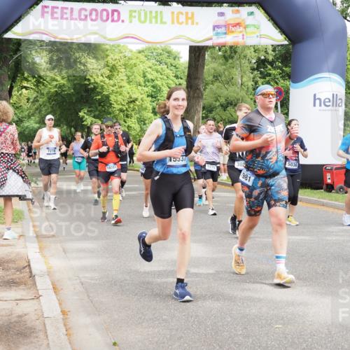 29.06.2025 - hella hamburg halbmarathon MichiJ http://msf.ph/oto/8282573 29.06.2025 10:58:14 Zwischen KM18-KM19 1020, 1051, 1981, 3020, 5036, 7017, 7257, 7277, 7809, 7810, 8275, 9917, 12456, 12938, 13370, 14413, 15570, 16554, 19035 meine-sportfotos.de