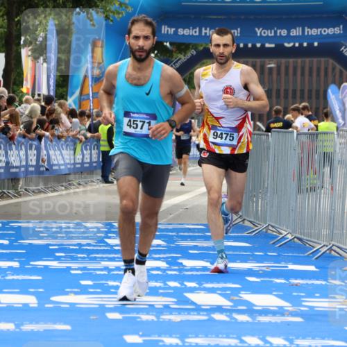 29.06.2025 - hella hamburg halbmarathon Strokosch-Dieckow http://msf.ph/oto/8282653 29.06.2025 10:22:21 Ziel 4571, 9475 meine-sportfotos.de