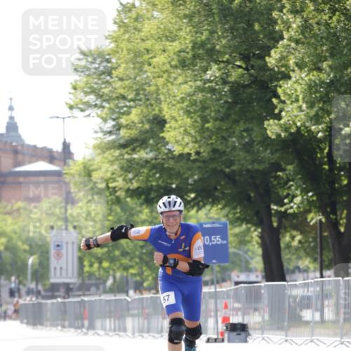 29.06.2025 - hella hamburg halbmarathon Jannik Wohlers http://msf.ph/oto/8282675 29.06.2025 08:52:56 Lombardsbrücke  meine-sportfotos.de
