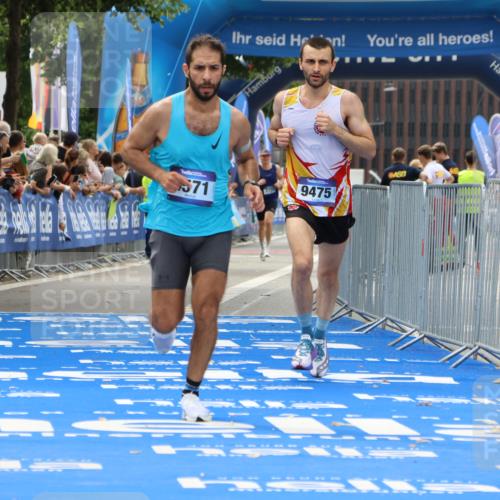 29.06.2025 - hella hamburg halbmarathon Strokosch-Dieckow http://msf.ph/oto/8282776 29.06.2025 10:22:21 Ziel 4571, 9475 meine-sportfotos.de