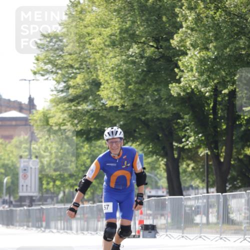 29.06.2025 - hella hamburg halbmarathon Jannik Wohlers http://msf.ph/oto/8282810 29.06.2025 08:52:57 Lombardsbrücke  meine-sportfotos.de