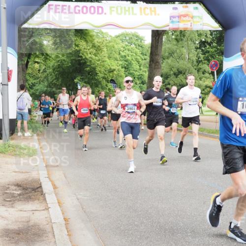 29.06.2025 - hella hamburg halbmarathon MichiJ http://msf.ph/oto/8282862 29.06.2025 10:32:20 Zwischen KM18-KM19 1415, 1697, 3907, 4310, 4991, 4999, 5692, 7093, 8063, 8722, 9374, 10246, 11648, 11848, 12966, 13348, 13807, 15535 meine-sportfotos.de