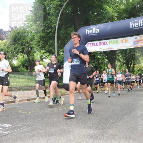 29.06.2025 - hella hamburg halbmarathon KatJ http://msf.ph/oto/8283041 29.06.2025 10:40:57 Zwischen KM18-KM19 1502, 2070, 2099, 2884, 3103, 3310, 4189, 4299, 4938, 6762, 6994, 7147, 7478 meine-sportfotos.de