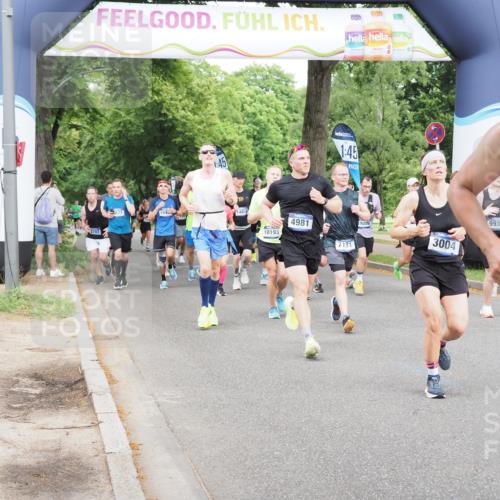 29.06.2025 - hella hamburg halbmarathon MichiJ http://msf.ph/oto/8283169 29.06.2025 10:32:23 Zwischen KM18-KM19 1415, 1697, 3004, 3907, 4310, 4981, 4999, 7005, 7093, 7191, 8063, 8722, 9374, 9931, 10193, 10246, 11648, 11848, 12711, 12966, 13807, 15535, 16549, 17376, 18765, 19206 meine-sportfotos.de