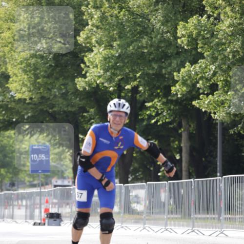 29.06.2025 - hella hamburg halbmarathon Jannik Wohlers http://msf.ph/oto/8283199 29.06.2025 08:52:57 Lombardsbrücke  meine-sportfotos.de