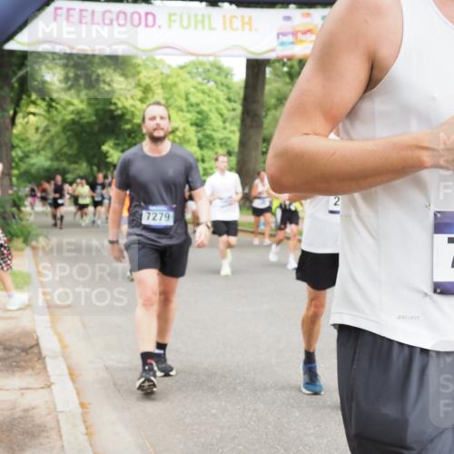 29.06.2025 - hella hamburg halbmarathon MichiJ http://msf.ph/oto/8283289 29.06.2025 10:58:20 Zwischen KM18-KM19 1981, 2721, 3020, 4583, 5036, 7014, 7017, 7257, 7277, 7278, 7279, 8275, 9917, 12456, 12893, 13242, 13370, 13683, 13835, 14413, 16020, 16241, 16554 meine-sportfotos.de