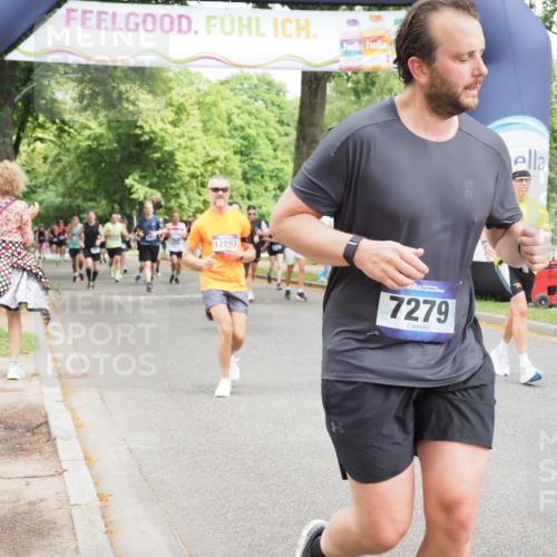 29.06.2025 - hella hamburg halbmarathon MichiJ http://msf.ph/oto/8283373 29.06.2025 10:58:22 Zwischen KM18-KM19 1245, 1981, 2721, 4583, 7014, 7017, 7195, 7277, 7278, 7279, 8275, 9917, 10589, 12456, 12893, 13242, 13683, 13835, 14413, 16020, 16241, 16491 meine-sportfotos.de