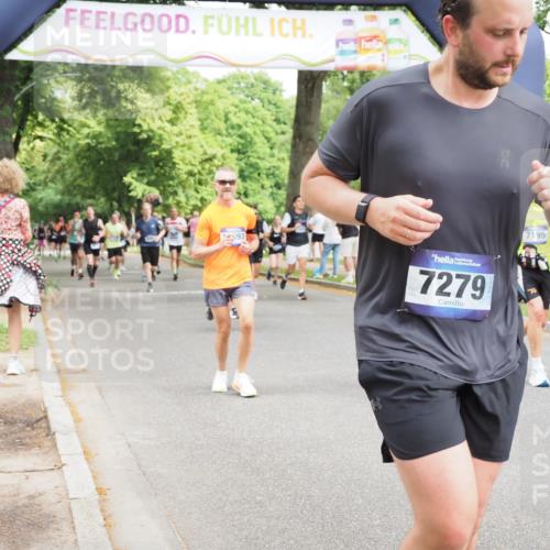 29.06.2025 - hella hamburg halbmarathon MichiJ http://msf.ph/oto/8283404 29.06.2025 10:58:22 Zwischen KM18-KM19 1245, 1981, 2721, 4583, 7014, 7017, 7195, 7277, 7278, 7279, 8275, 9917, 10589, 12456, 12893, 13242, 13683, 13835, 14413, 16020, 16241, 16491 meine-sportfotos.de